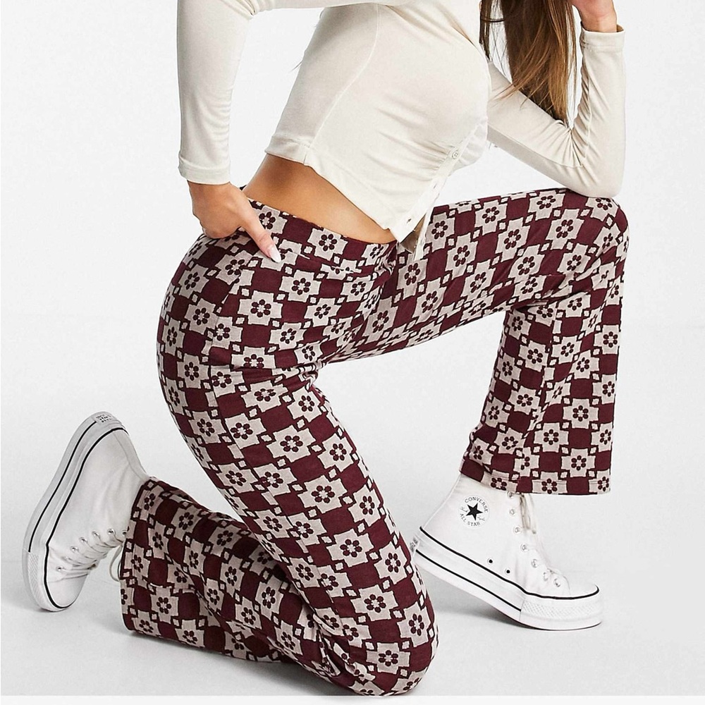 ASOS Reclaimed Vintage 70s Style Burgundy Checkerboard Knit Flower Pants 6